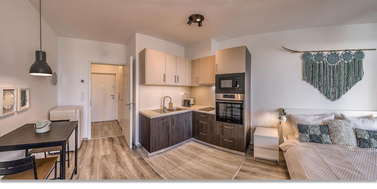 Waterfront Boutique Suite Budapest Esterno foto