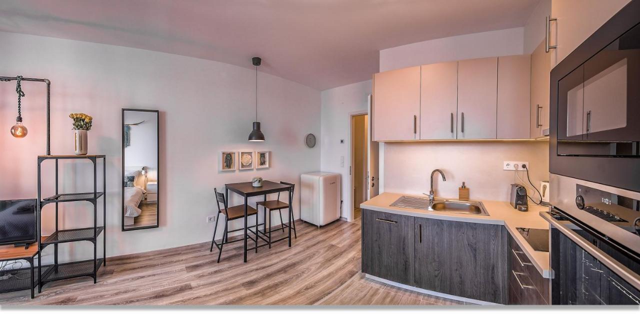 Waterfront Boutique Suite Budapest Esterno foto